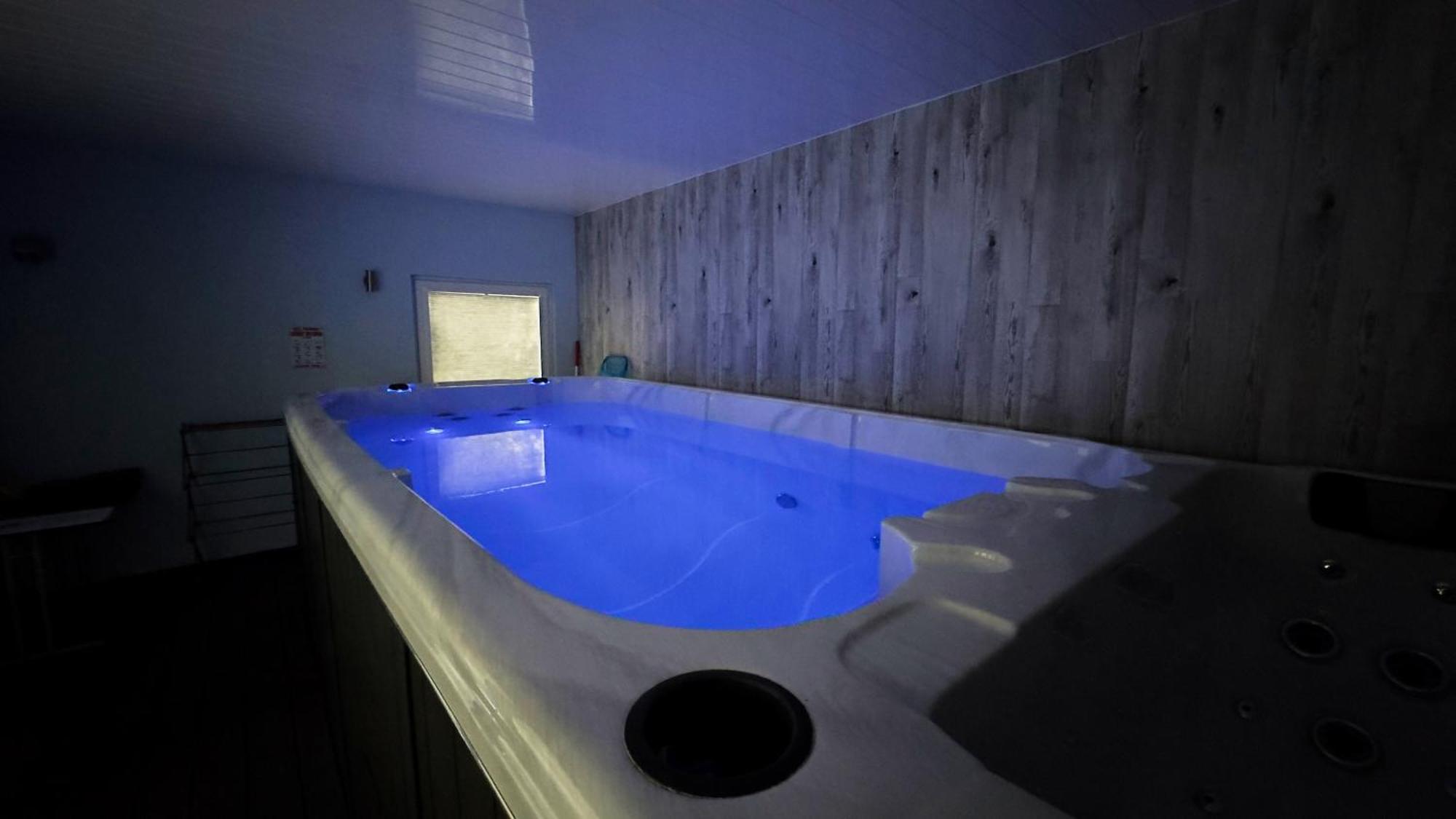 Amazing Cottage With Private Indoor Swim Pool And Hot Tub Grantown-on-Spey Zewnętrze zdjęcie