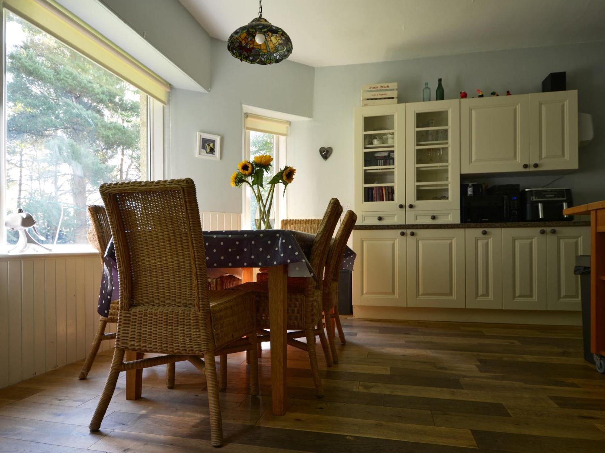 Amazing Cottage With Private Indoor Swim Pool And Hot Tub Grantown-on-Spey Zewnętrze zdjęcie